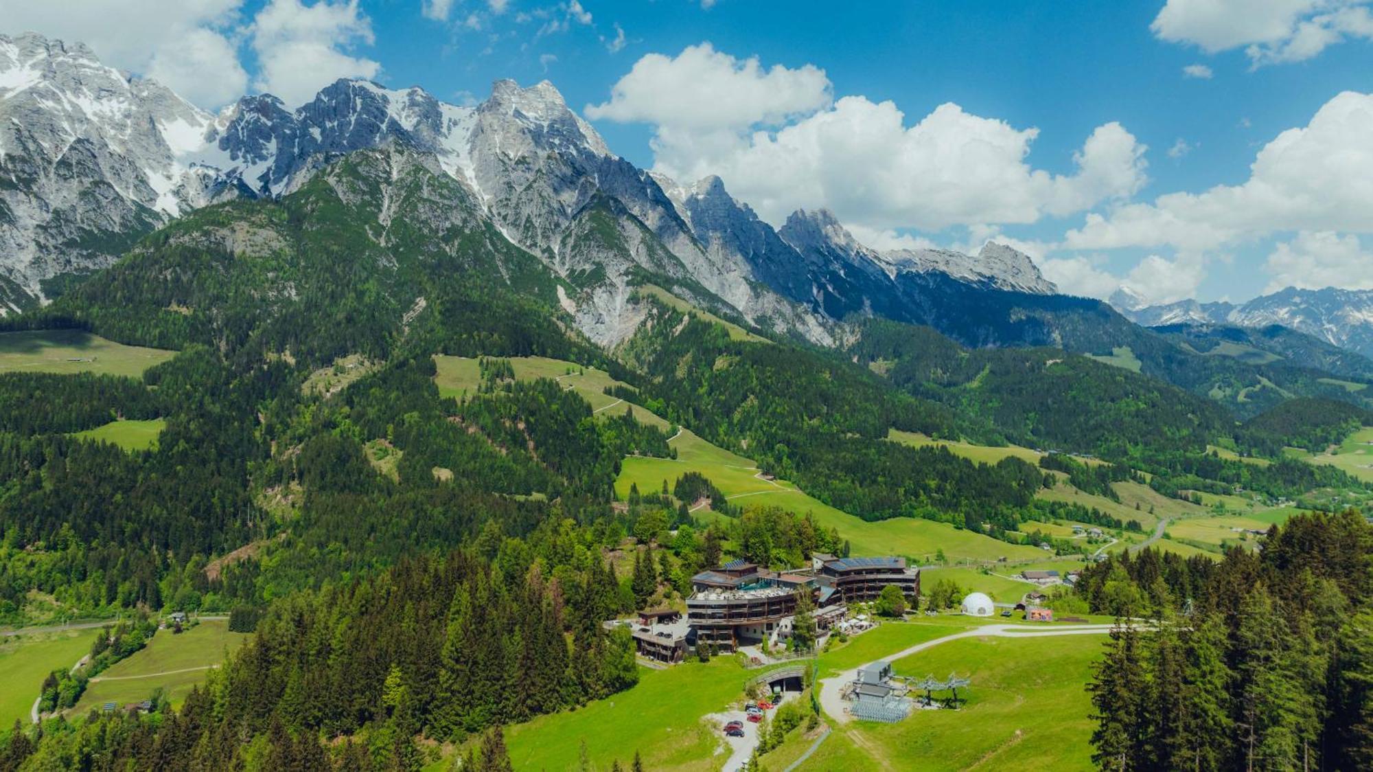 Holzhotel Forsthofalm Leogang Exterior foto